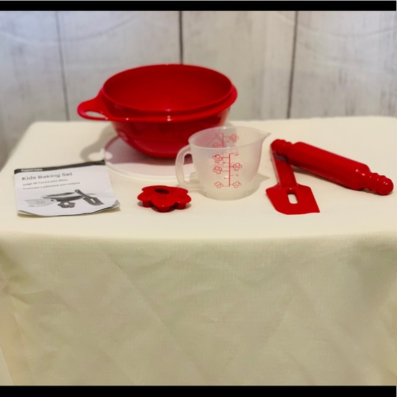 Tupperware Children Baking Set - Picture 3 of 6
